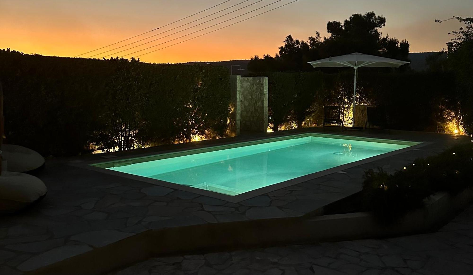 Villa Agia Marina 5M Walk To The Beach With Private Pool 外观 照片